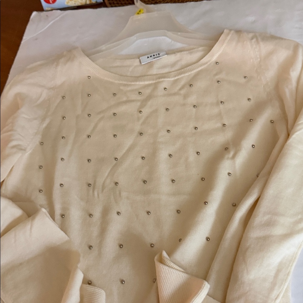 Akris Punto Chic Cream Women's Long Sleeve Crewneck Silver Beaded Sweater